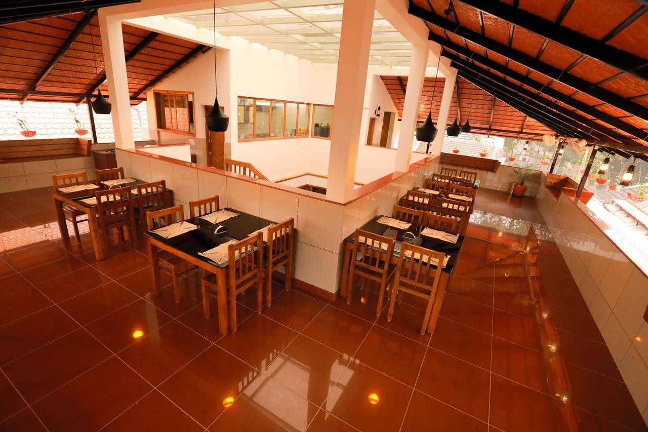 Roses Inn Fortkochi 외부 사진