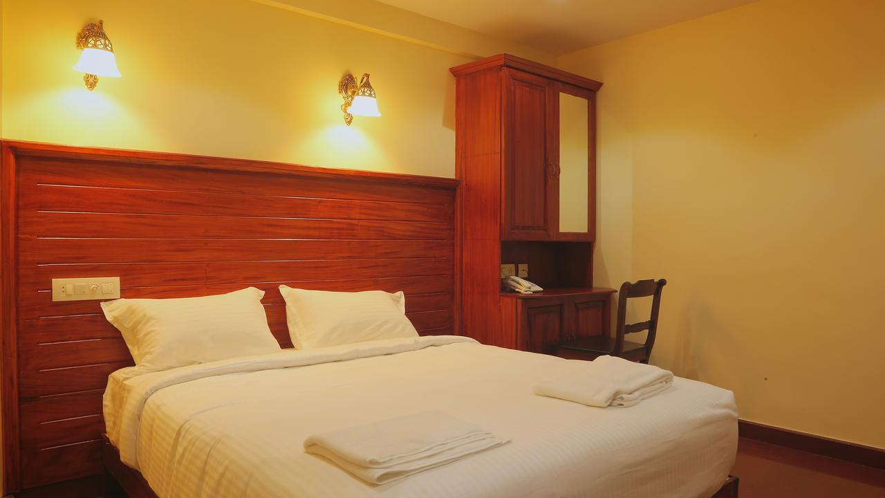 Roses Inn Fortkochi 외부 사진
