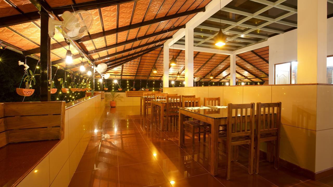 Roses Inn Fortkochi 외부 사진