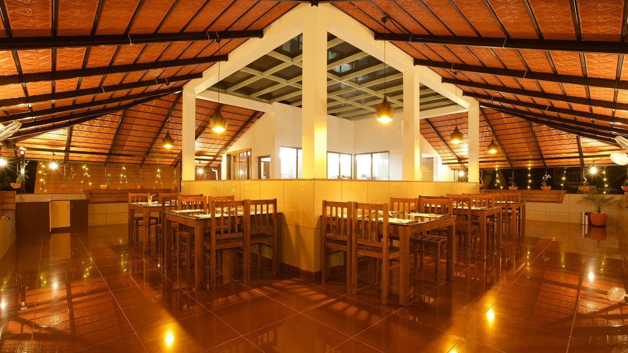 Roses Inn Fortkochi 외부 사진